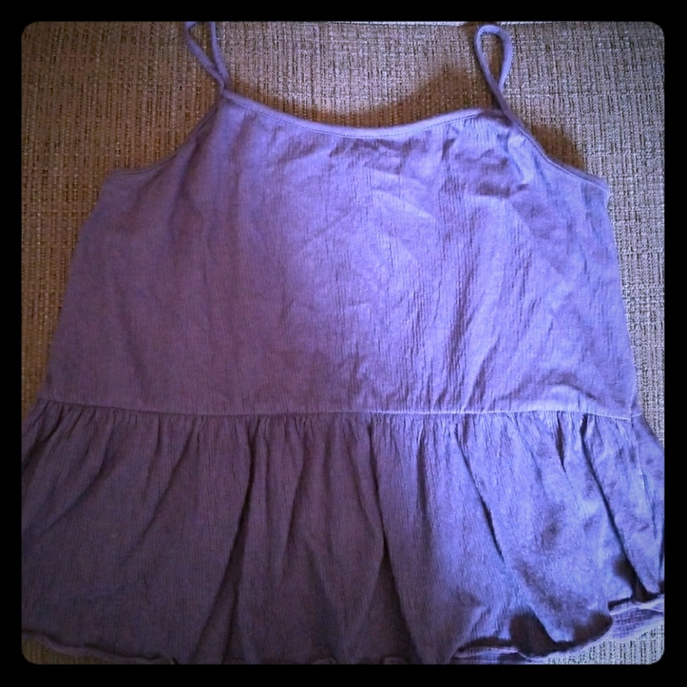 Simple stylish ruffle bottom top